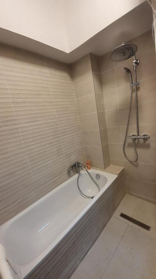 Modern Parkside Garden View Apartment Budapest Extérieur photo