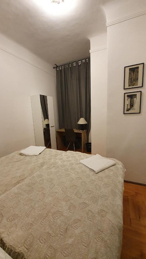 Modern Parkside Garden View Apartment Budapest Extérieur photo