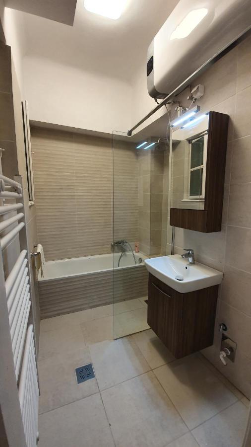 Modern Parkside Garden View Apartment Budapest Extérieur photo
